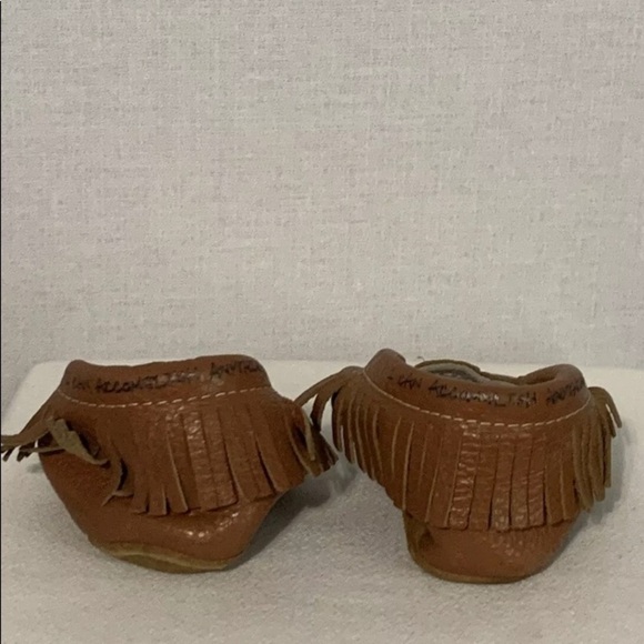 Leather Moccasins Baby Toddler Sz 4 Tan White Shoes "I CAN ACCOMPLISH ANYTHING" - Picture 3 of 7